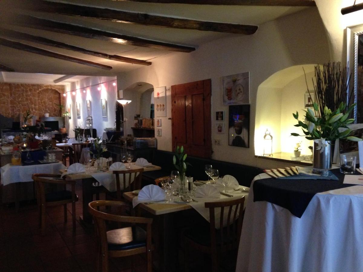 Marktplatzhotel - Restaurant Tafelspitz Weinheim Exteriör bild