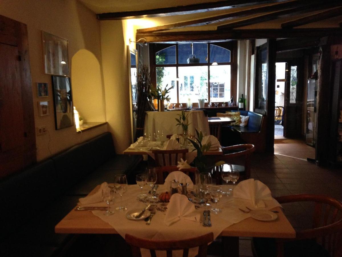 Marktplatzhotel - Restaurant Tafelspitz Weinheim Exteriör bild