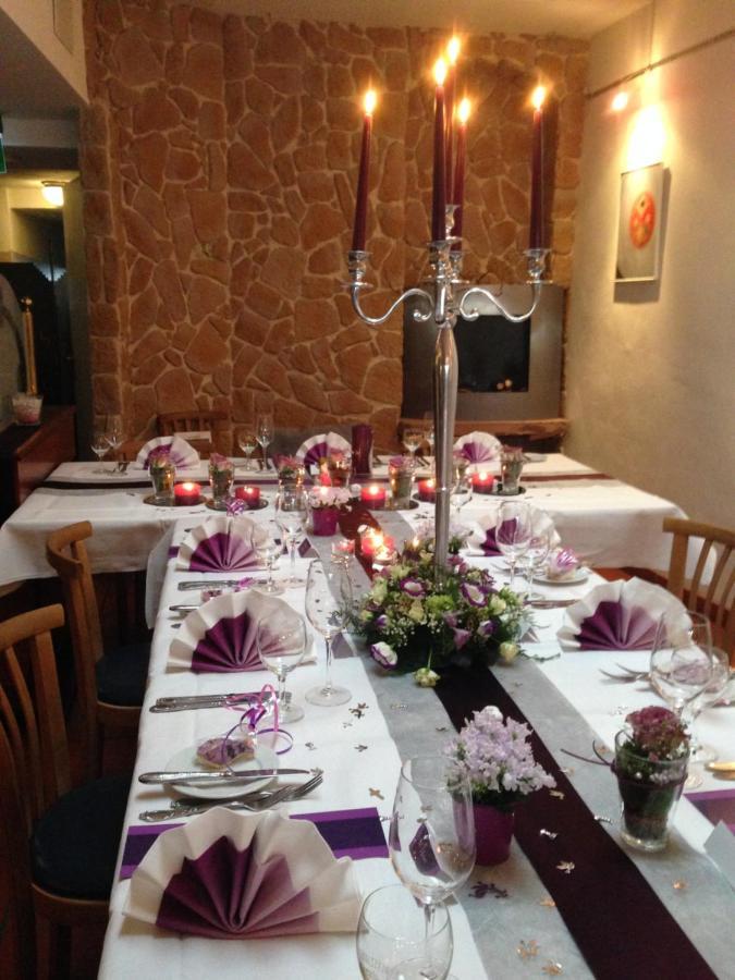 Marktplatzhotel - Restaurant Tafelspitz Weinheim Exteriör bild